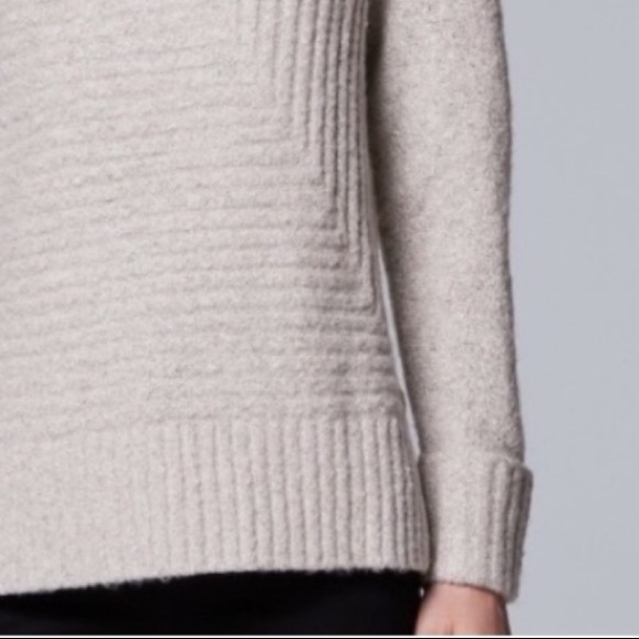 LAST ONE! NEW Simply VERA WANG TURTLENECK SWEATER - Picture 3 of 7